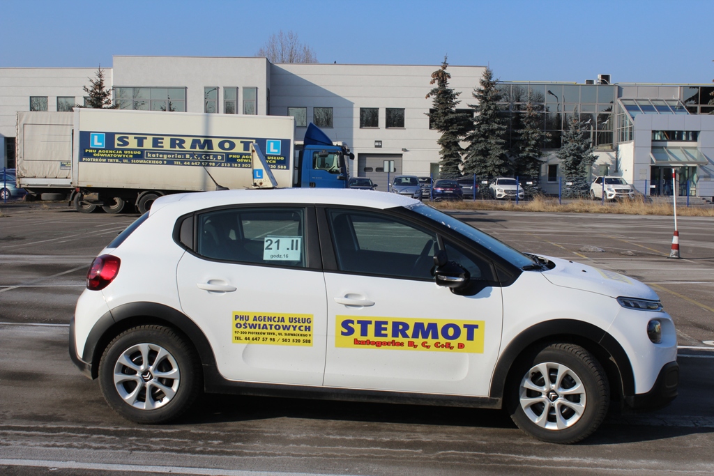 Opis: Opis: Opis: Opis: C:\stermot-strona\stermot-pliki\zdjecia-stermot\yaris.JPG